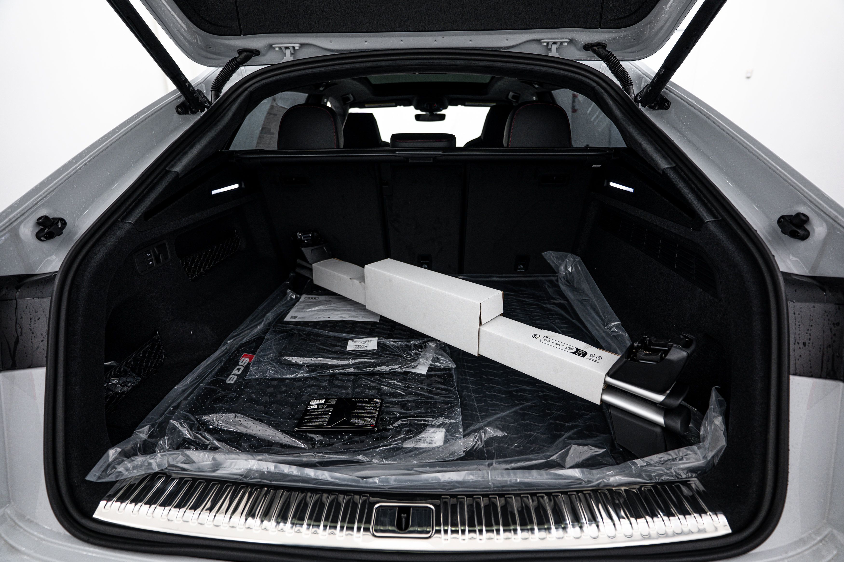 New 2026 Audi SQ8 Prestige image 21
