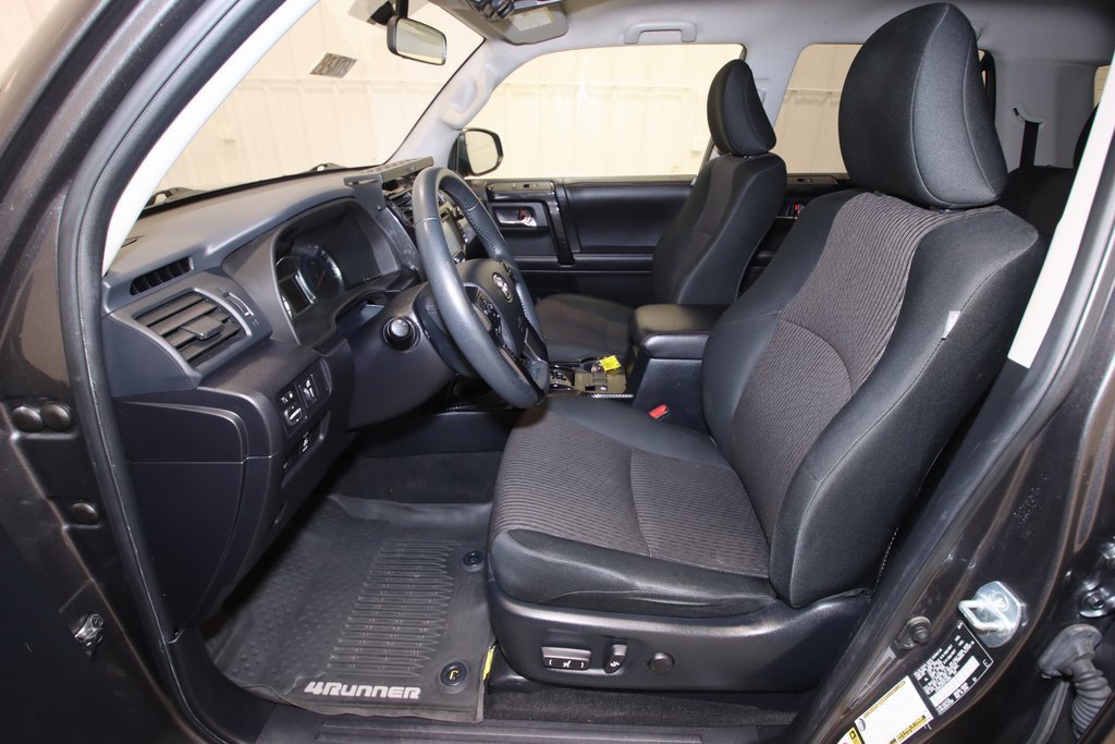 Used 2019 Toyota 4Runner TRD Off-Road image 15