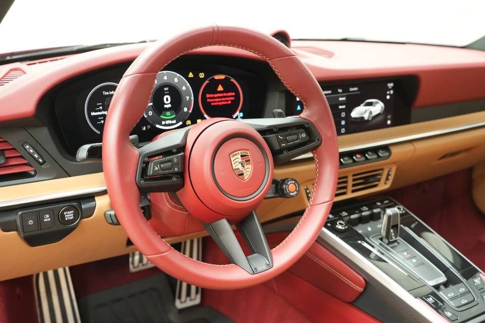 Certified 2025 Porsche 911 Carrera 4 GTS AWD/4WD image 4