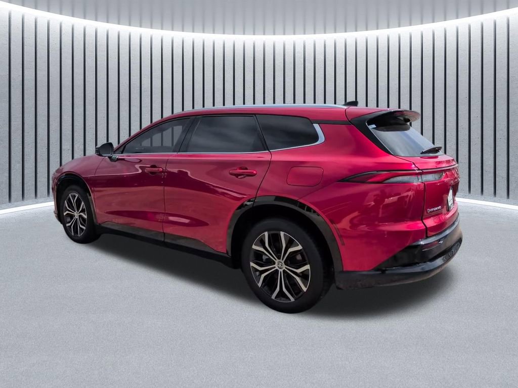 Used 2025 Toyota Crown Signia AWD/4WD image 13