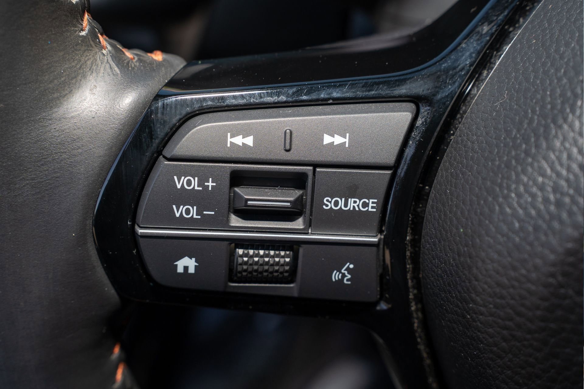 Certified 2024 Honda HR-V Sport image 29