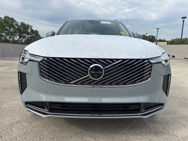 New 2026 Volvo XC90 B6 Ultra image 2