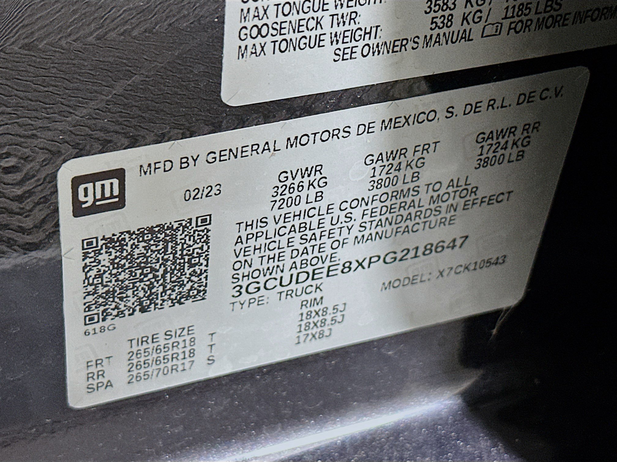 Used 2023 Chevrolet Silverado 1500 RST AWD/4WD image 12