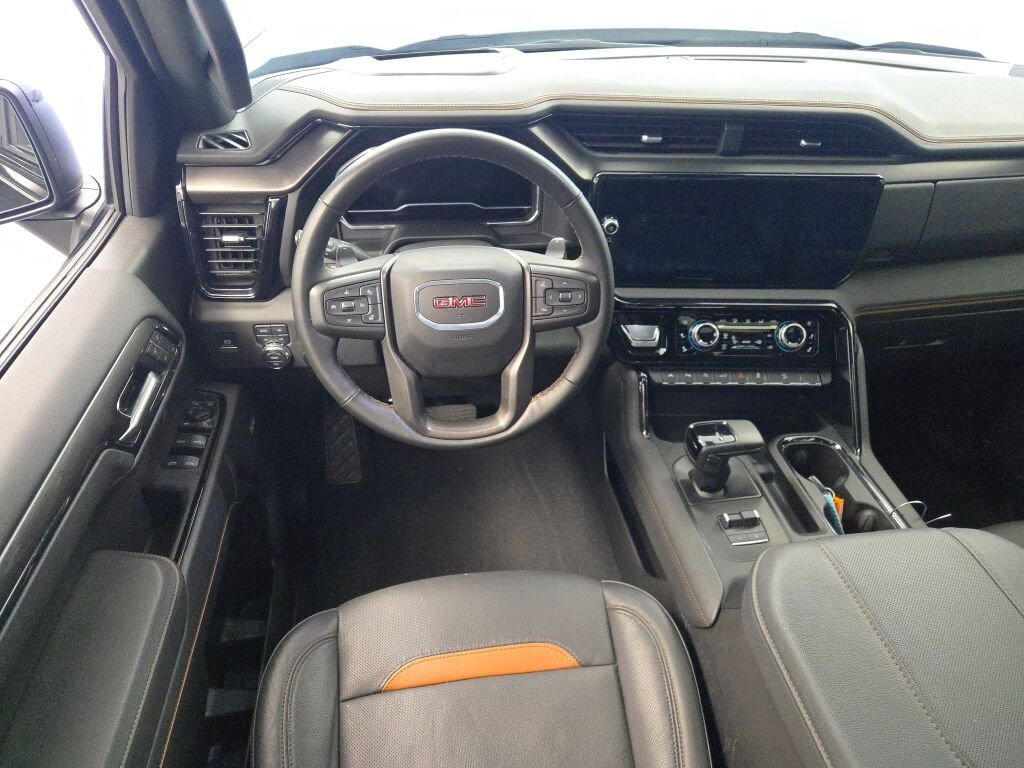 Used 2025 GMC Sierra 1500 AT4 w/ AT4 Premium Package image 22