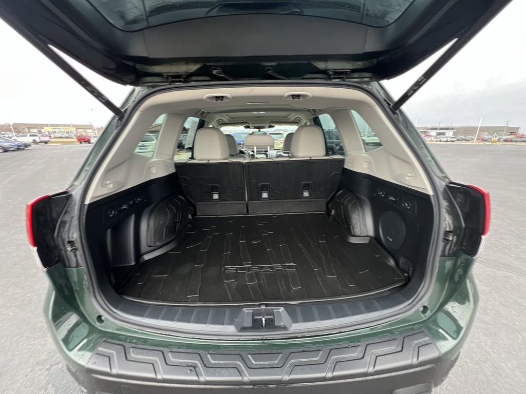Used 2023 Subaru Forester Limited image 27