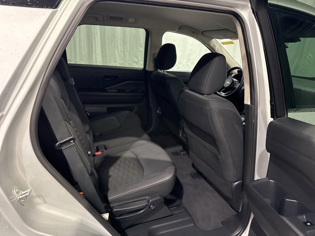 Certified 2024 Nissan Pathfinder S image 15