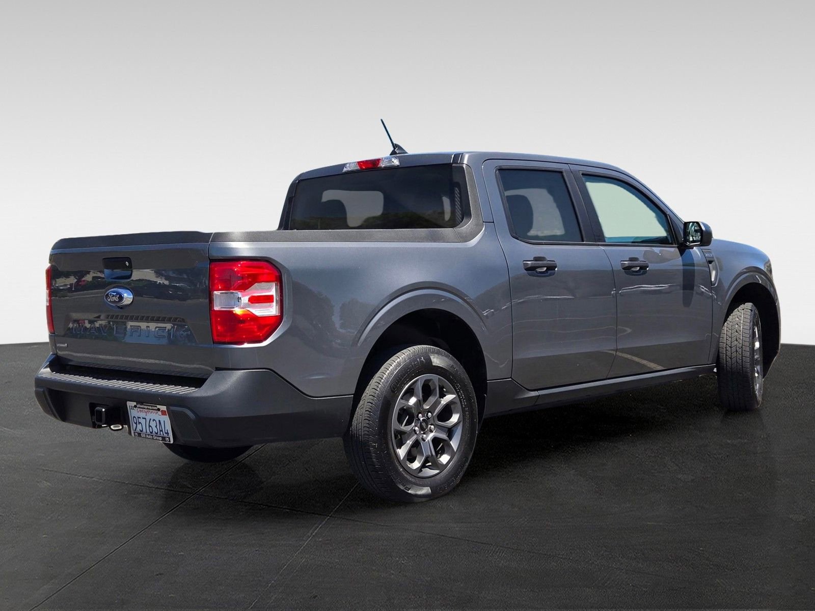 Used 2024 Ford Maverick XLT FWD image 4