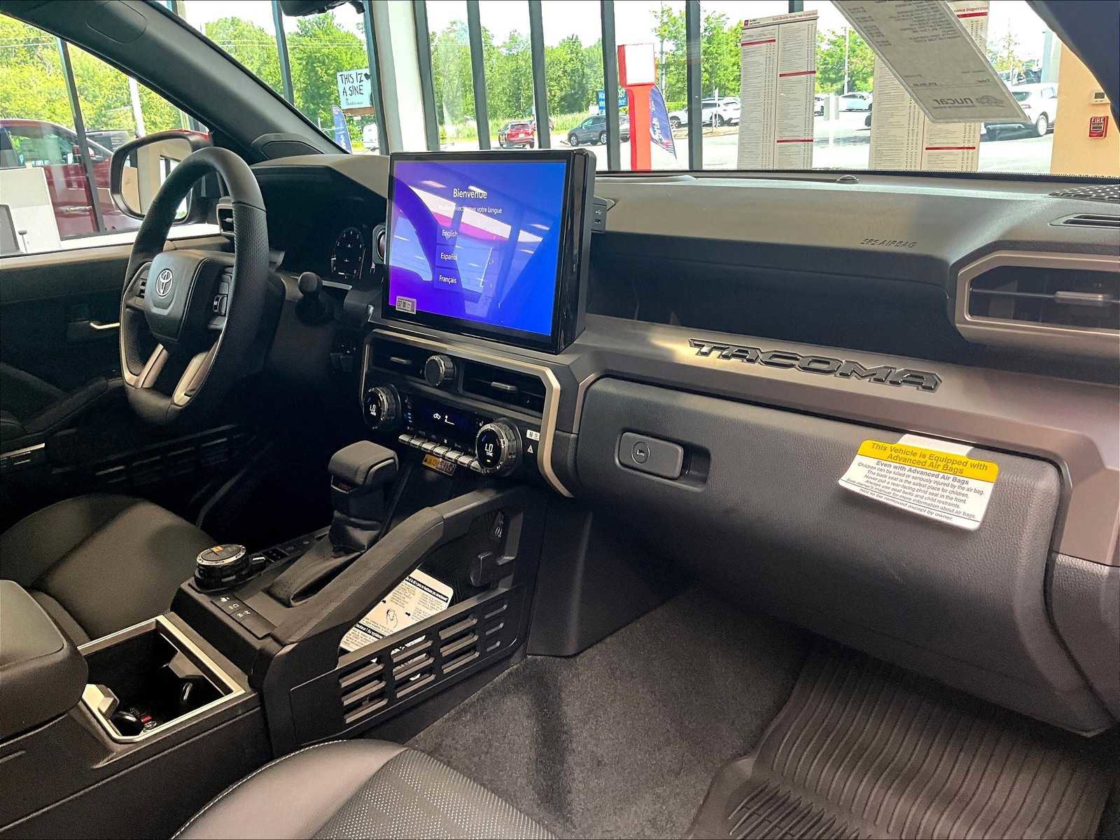 New 2025 Toyota Tacoma TRD Off-Road image 9