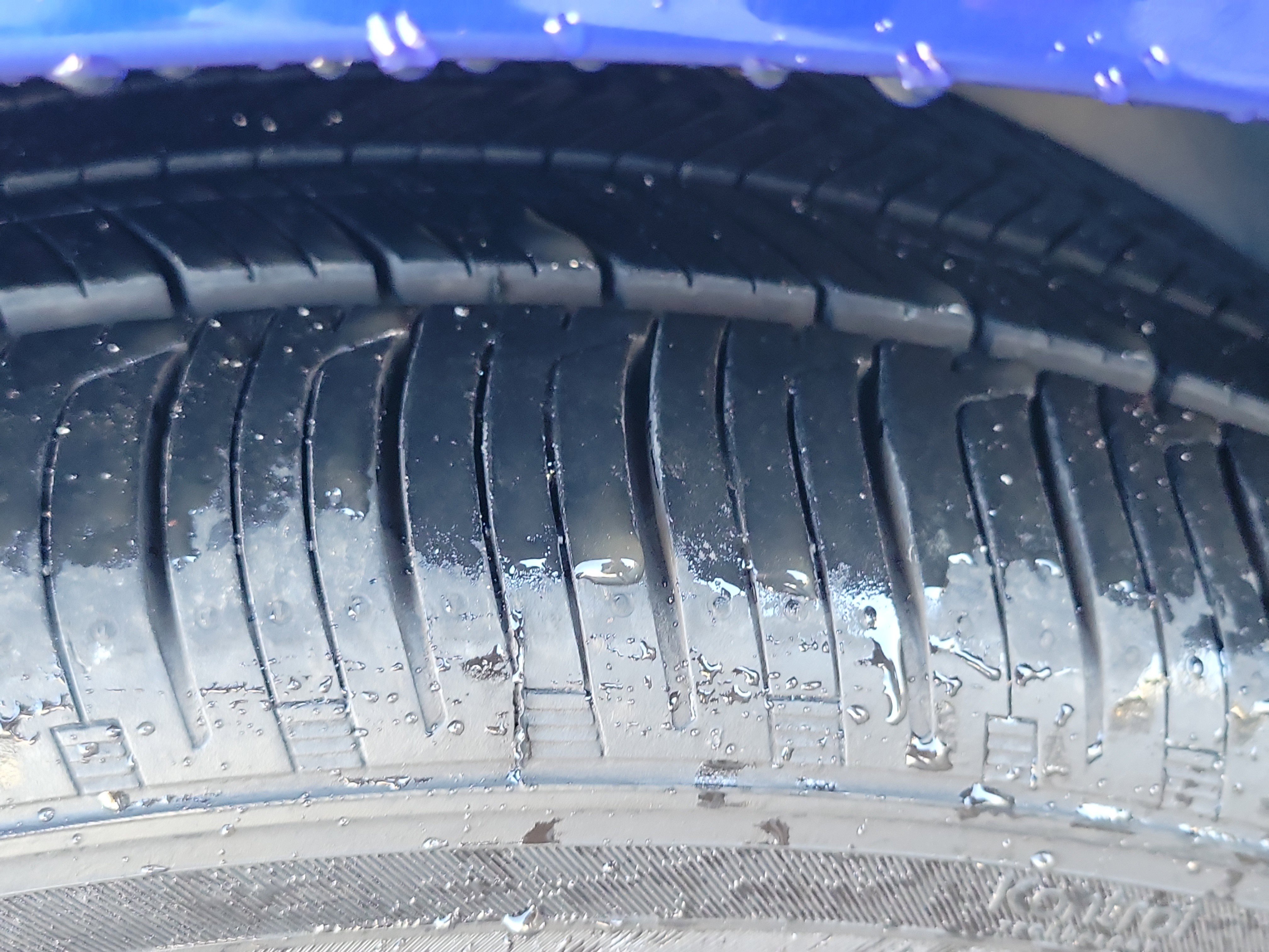 Certified 2025 Hyundai Elantra Limited image 24