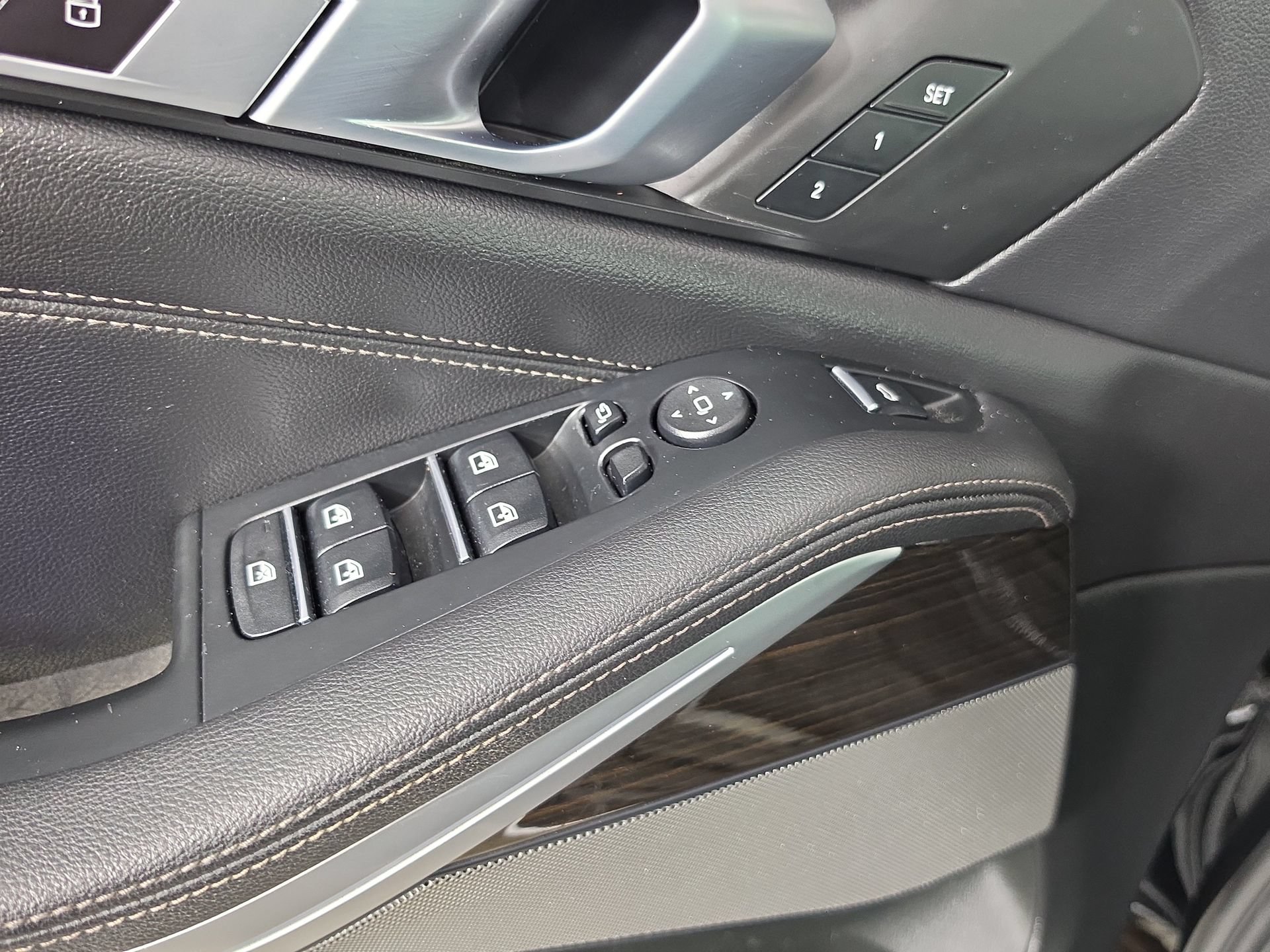 Used 2020 BMW X5 sDrive40i w/ Premium Package RWD image 20
