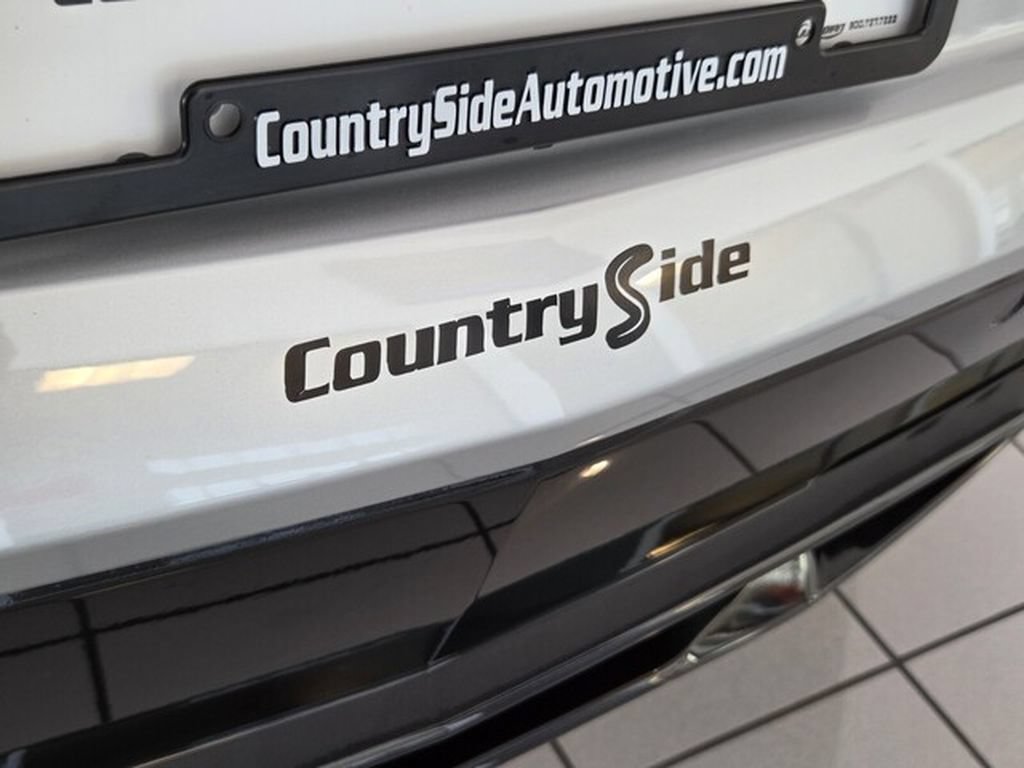 Used 2026 Chevrolet Corvette Stingray Preferred Cpe w/ 2LT RWD image 6