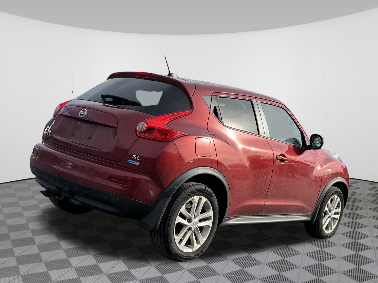 Used 2012 Nissan Juke SL image 16