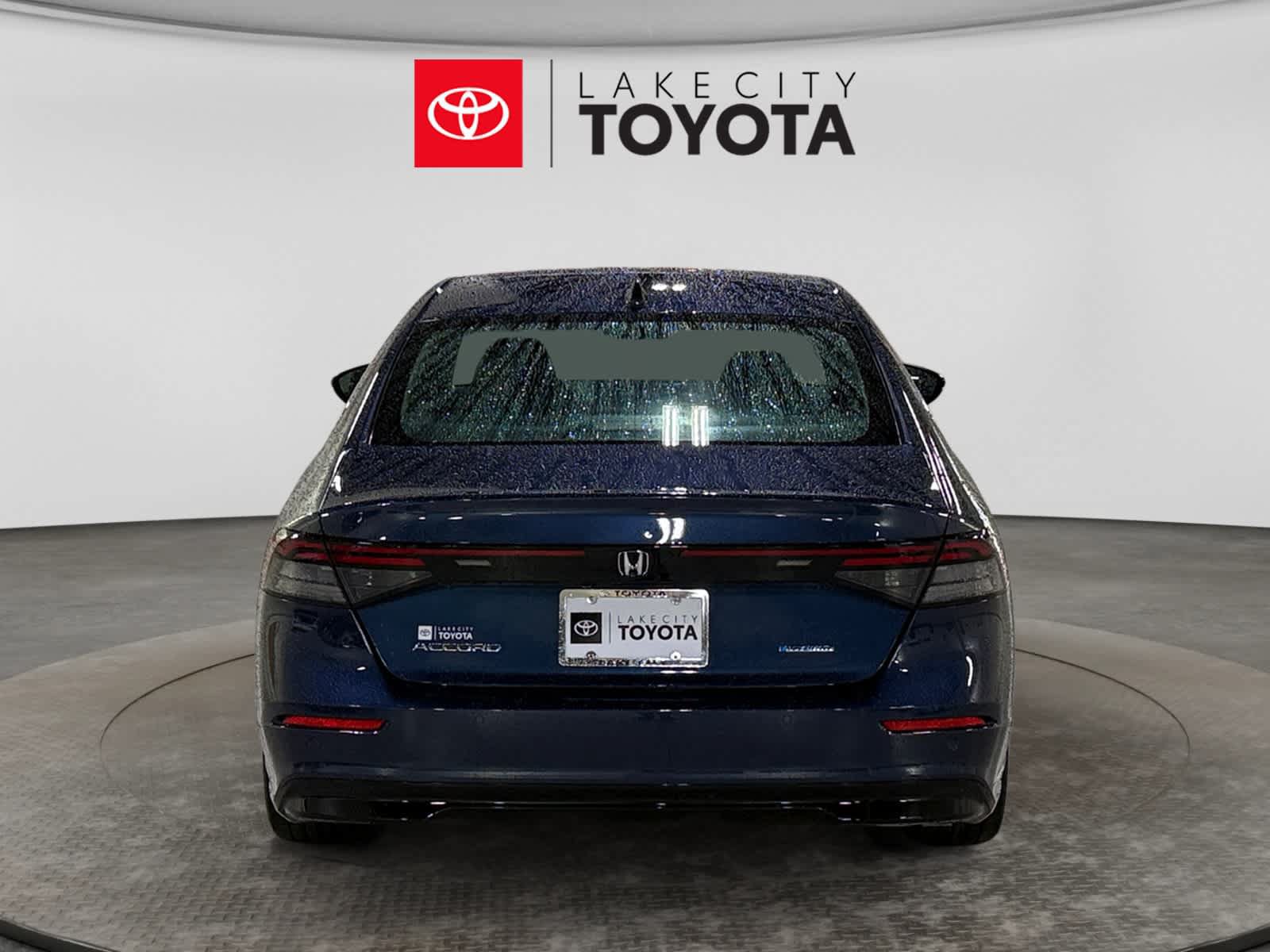 Used 2025 Honda Accord EX-L image 7