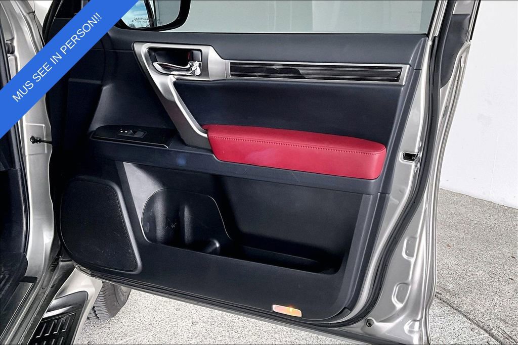 Used 2023 Lexus GX 460 Premium w/ Premium Package image 26