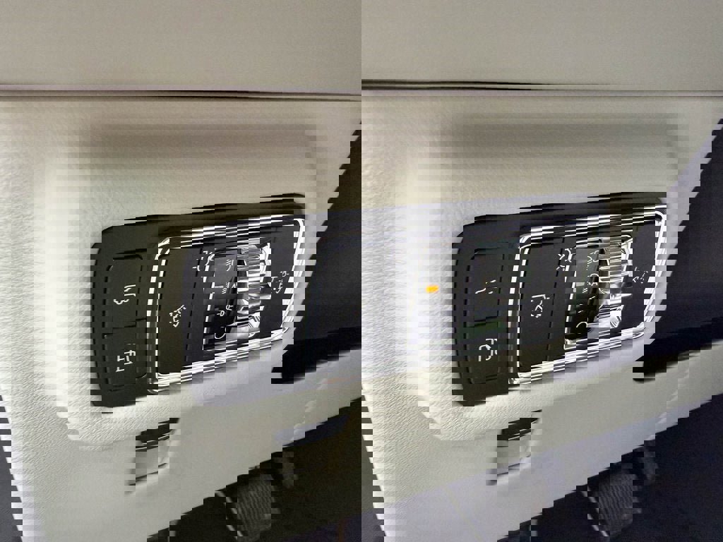 New 2026 Lincoln Nautilus Premier w/ Jet Appearance Package image 11