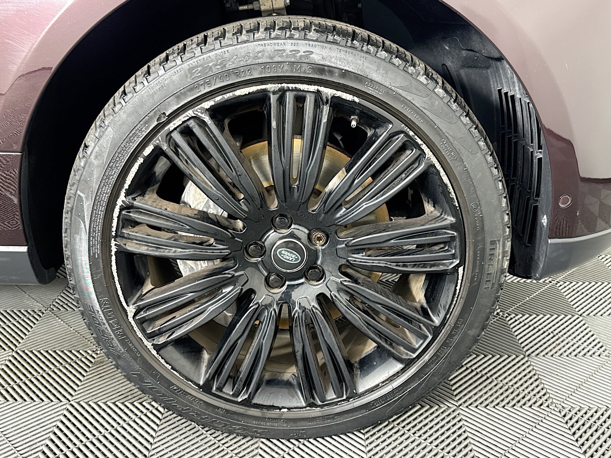 Used 2019 Land Rover Range Rover HSE image 31