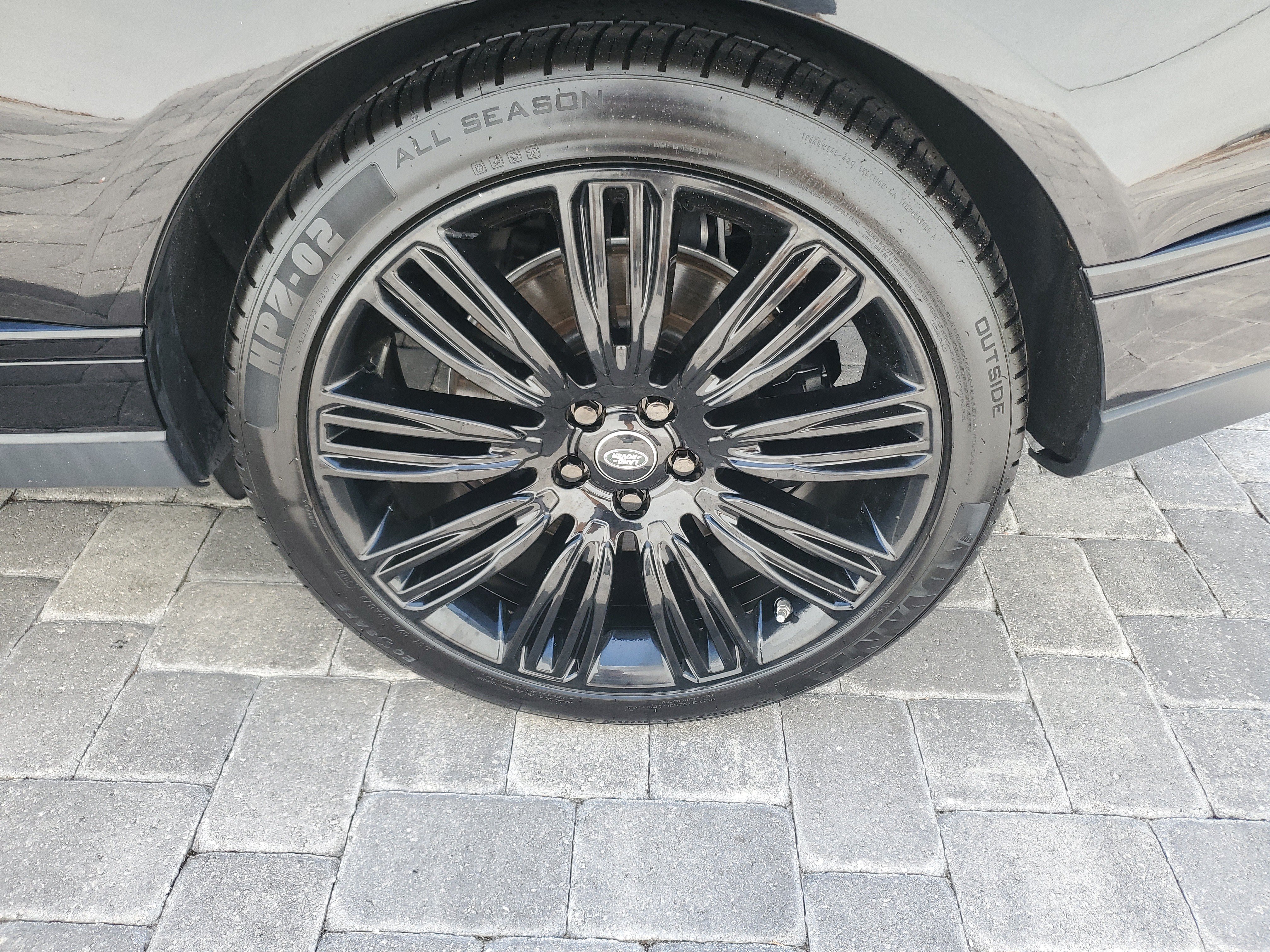 Used 2020 Land Rover Range Rover HSE AWD/4WD image 7