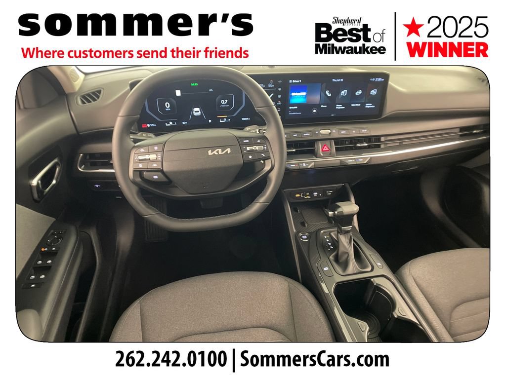 Used 2025 Kia K4 EX FWD image 12
