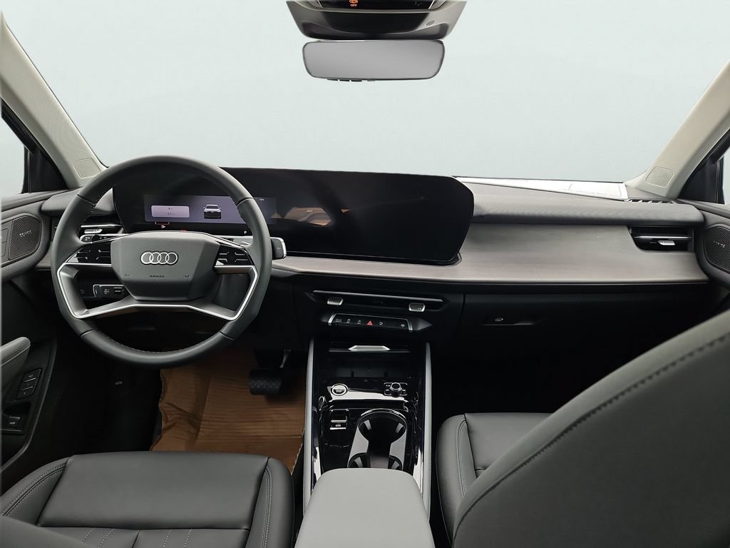 New 2026 Audi Q3 quattro 2.0T AWD/4WD image 5