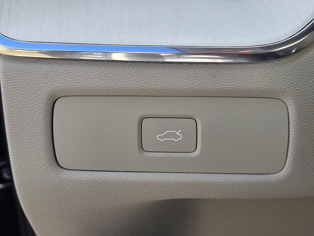 New 2026 Volvo XC60 B5 Ultra w/ Protection Package Premier AWD/4WD image 26