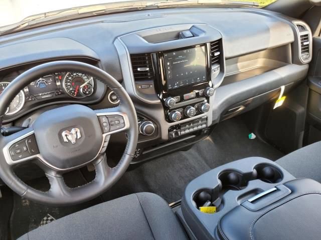 Used 2024 RAM 3500 Tradesman w/ Safety Group image 27