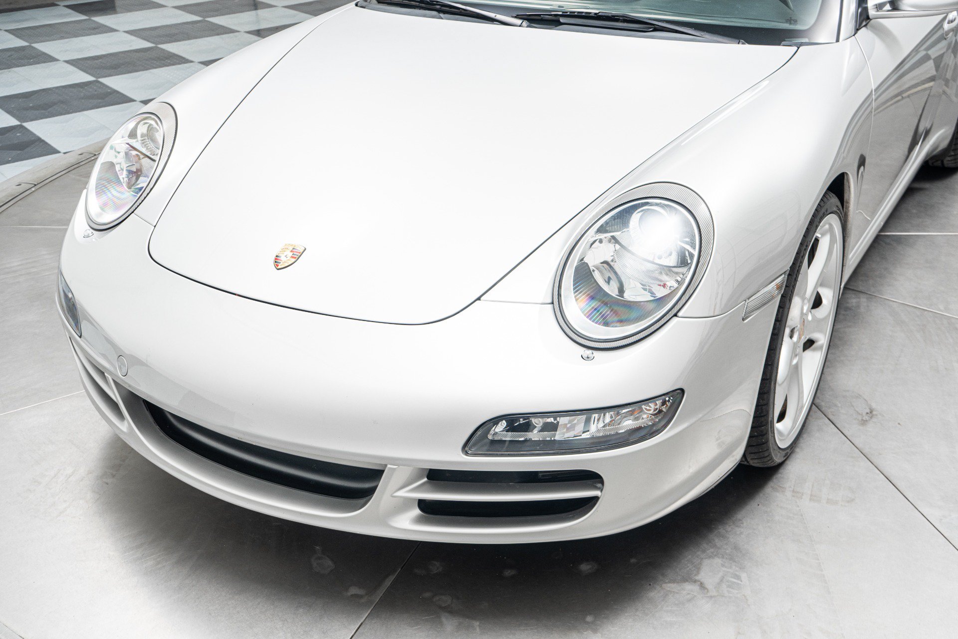 Used 2005 Porsche 911 Carrera RWD image 33