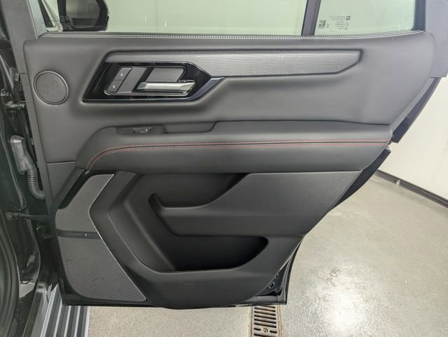 Used 2025 GMC Yukon AT4 Ultimate image 26