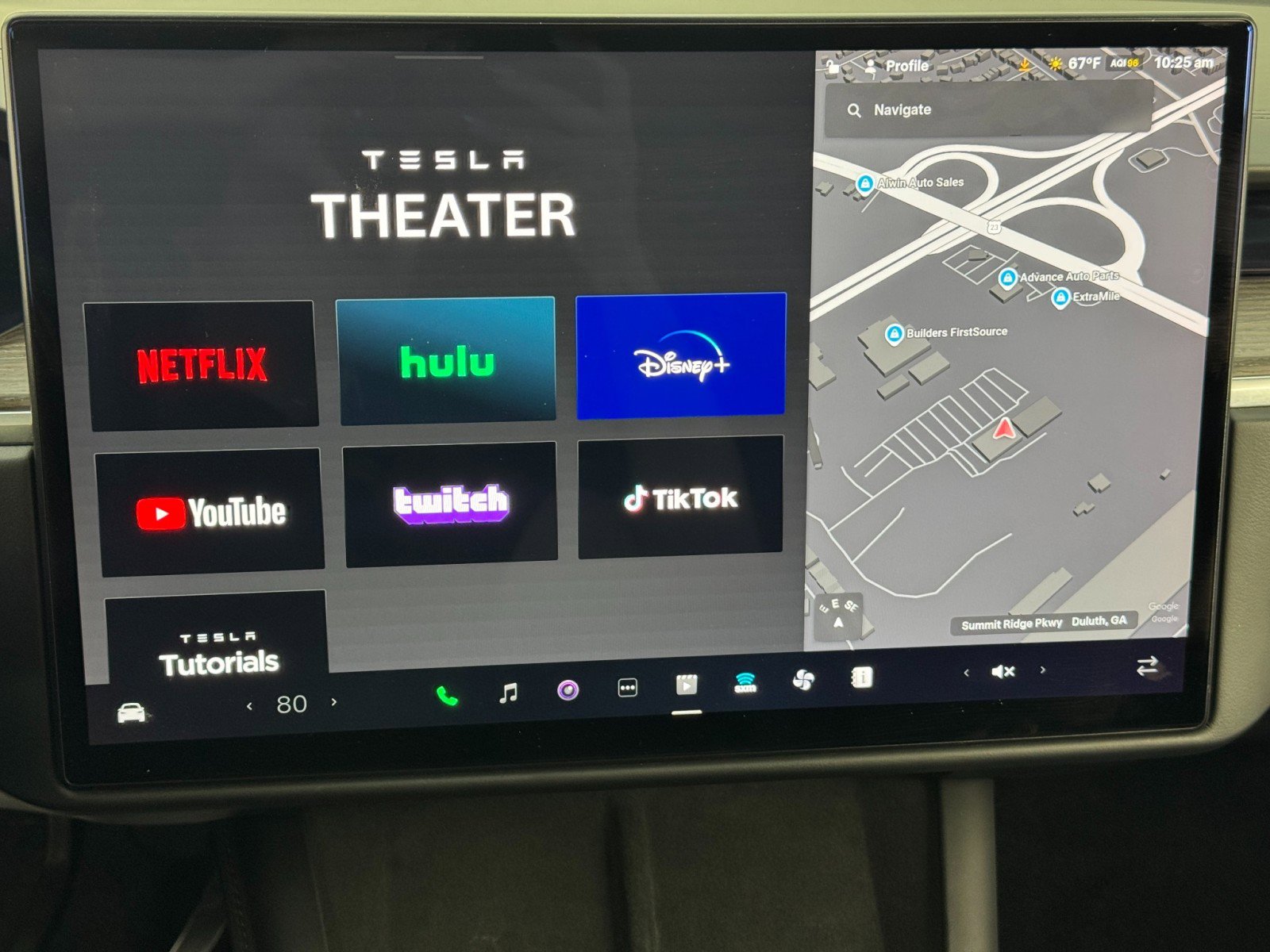 Used 2023 Tesla Model X image 24