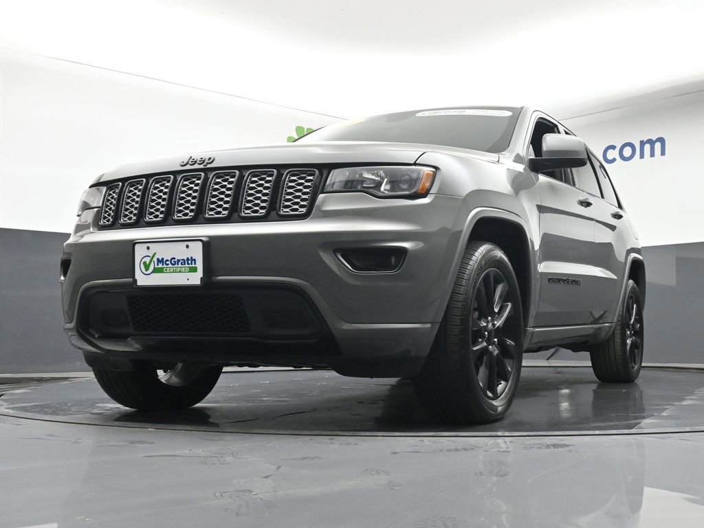 Used 2021 Jeep Grand Cherokee Laredo X AWD/4WD image 6