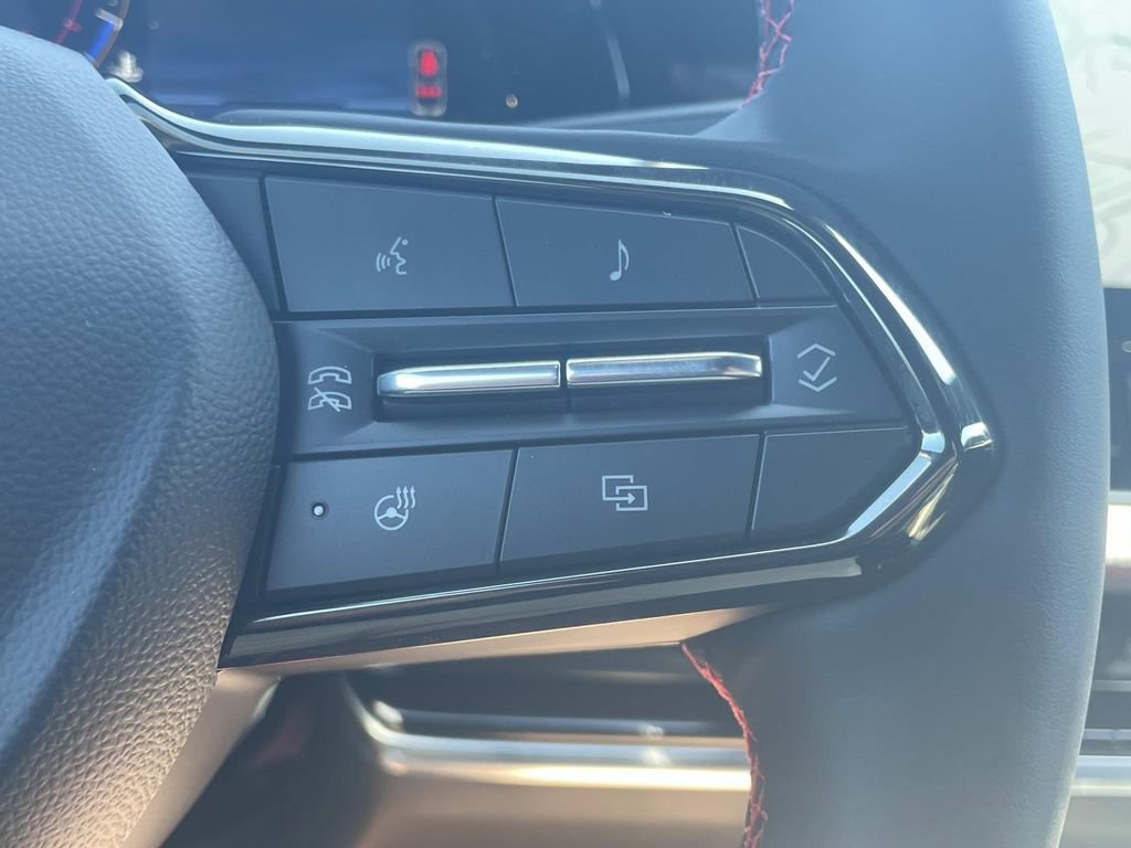 New 2026 Chevrolet Equinox RS w/ Convenience Package III FWD image 30