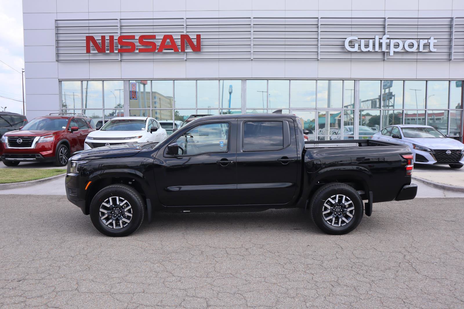 New 2026 Nissan Frontier SV image 3