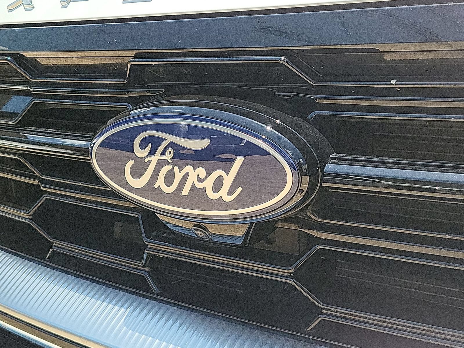 Used 2025 Ford Expedition Max Platinum AWD/4WD image 32