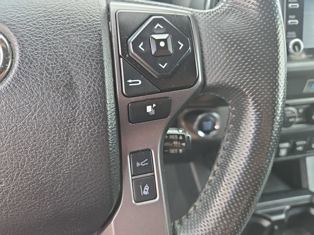 Certified 2022 Toyota Tacoma TRD Off-Road RWD image 18