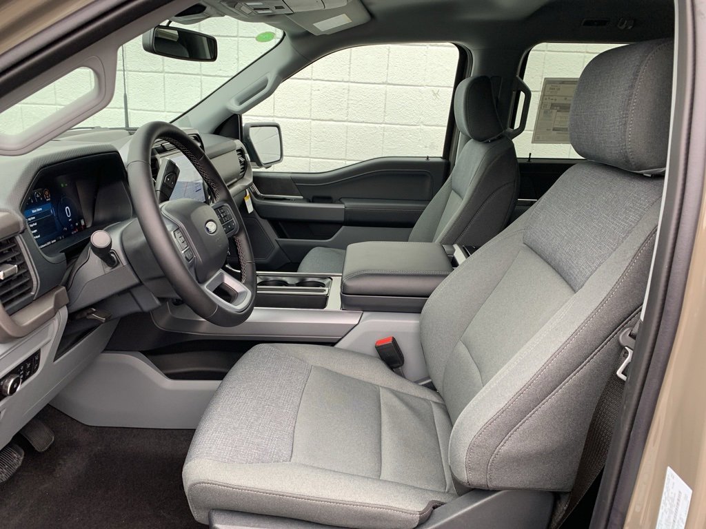 New 2025 Ford F150 XLT w/ Equipment Group 302A MID image 77