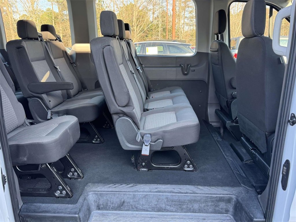 Used 2023 Ford Transit 350 XLT image 15