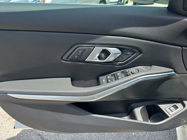 Used 2026 BMW 330i Sedan RWD image 17