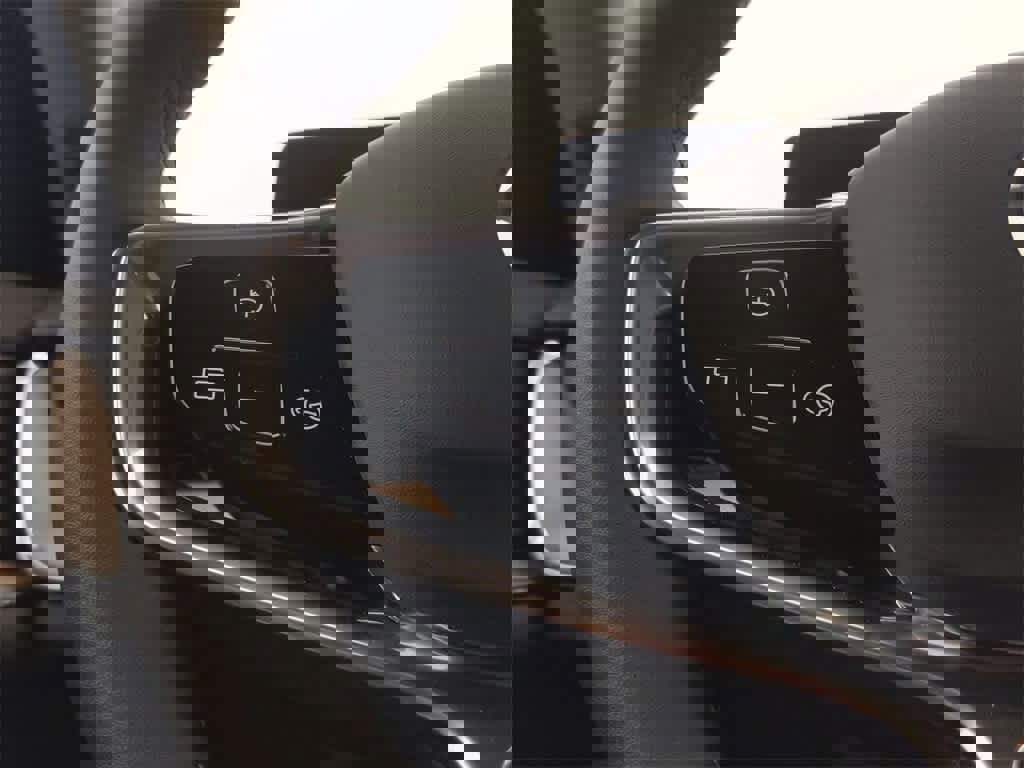 New 2025 Volvo EX90 Plus image 22