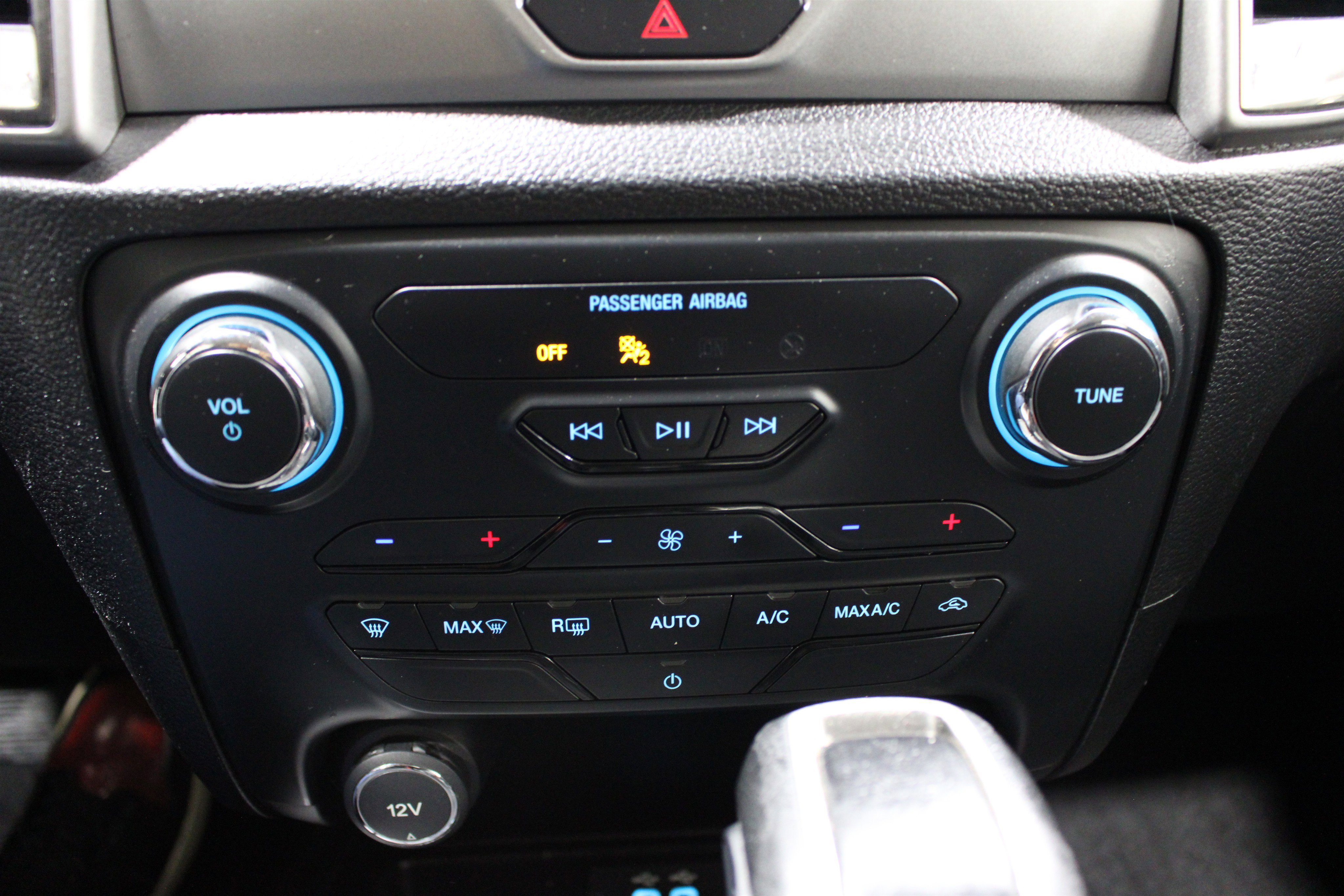 Used 2019 Ford Ranger XLT w/ Equipment Group 301A Mid image 15