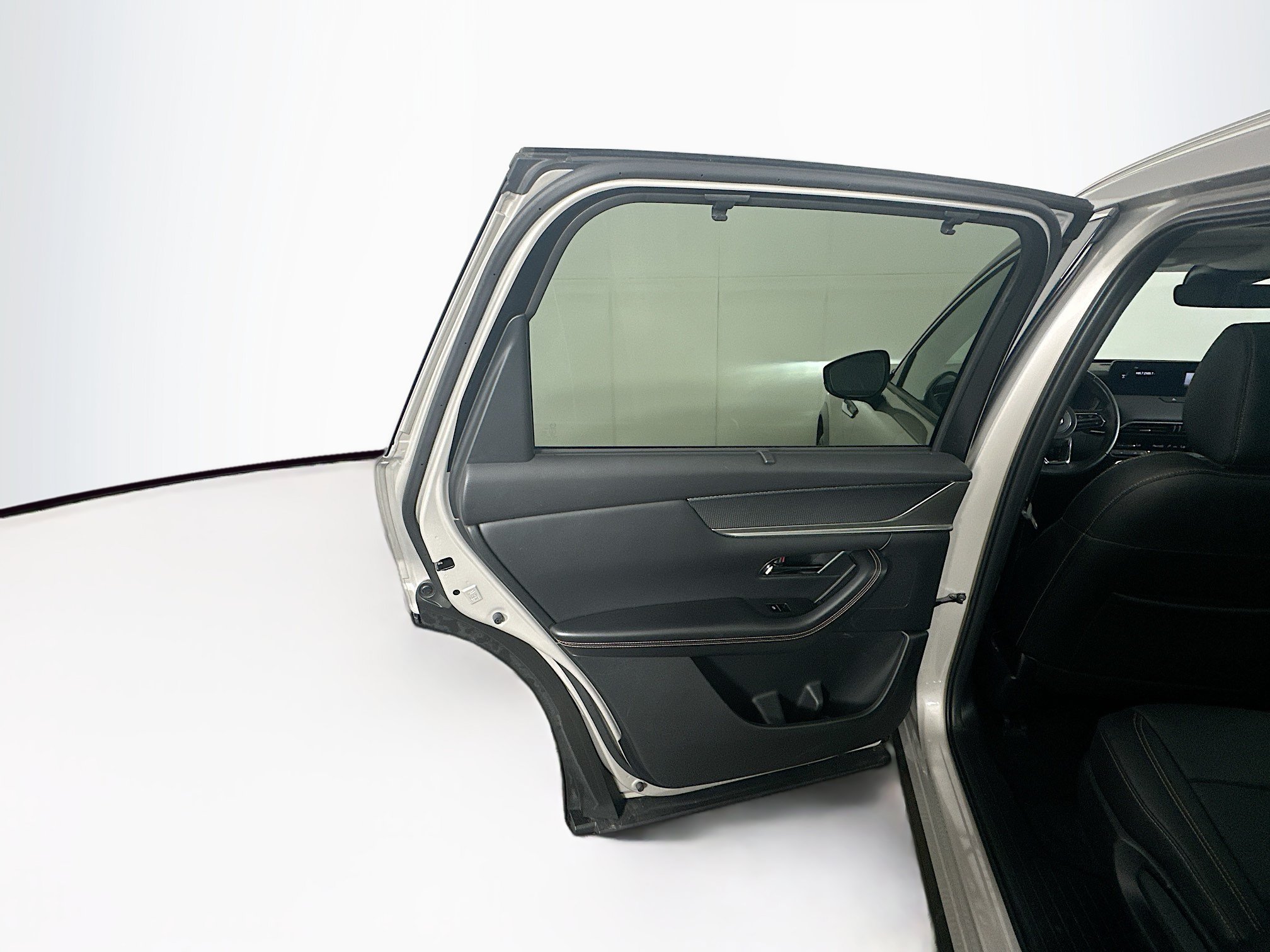 Used 2024 MAZDA CX-90 Plug-In Hybrid w/ Premium Pkg AWD/4WD image 26