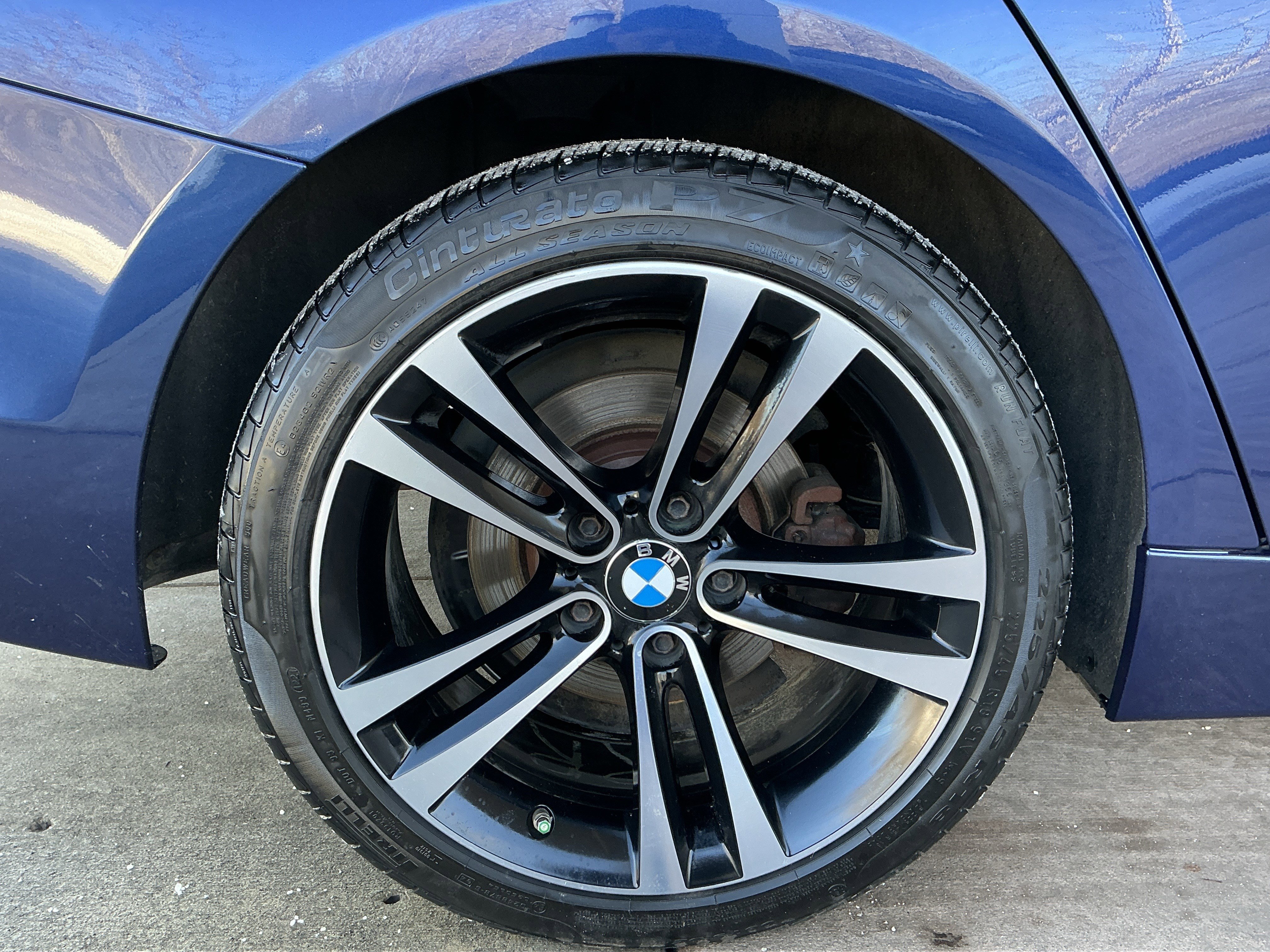 Used 2018 BMW 330i xDrive Sedan w/ Premium Package image 29