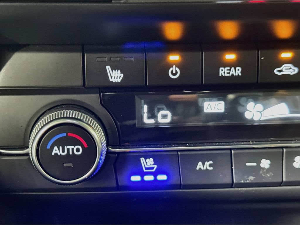Used 2021 MAZDA CX-9 Signature AWD/4WD image 23