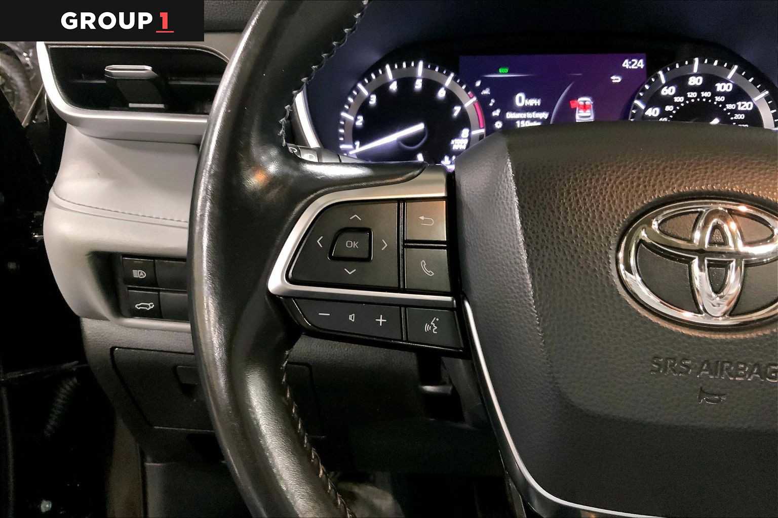 Certified 2021 Toyota Highlander XLE image 24