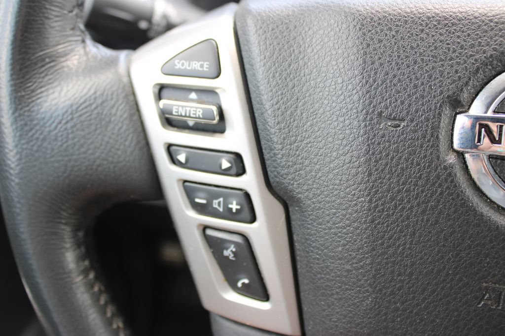 Used 2021 Nissan Titan SV w/ SV Convenience Package AWD/4WD image 38