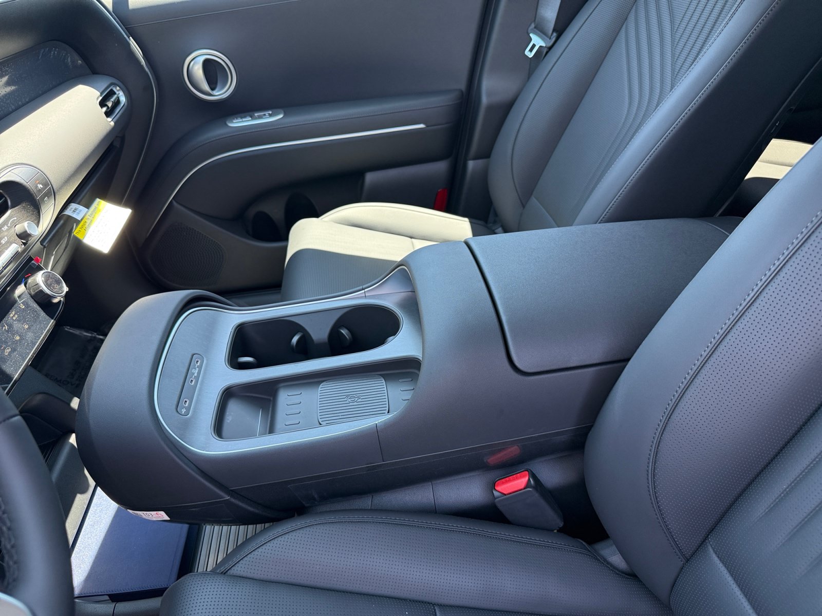 Certified 2026 Hyundai Palisade SEL FWD image 14