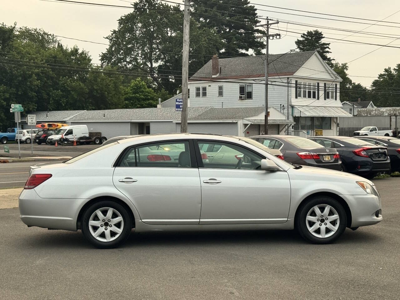 Used 2008 Toyota Avalon XL FWD image 8