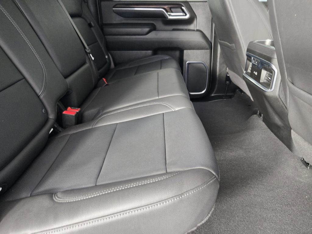 Used 2024 GMC Sierra 2500 SLT w/ SLT Premium Package image 34