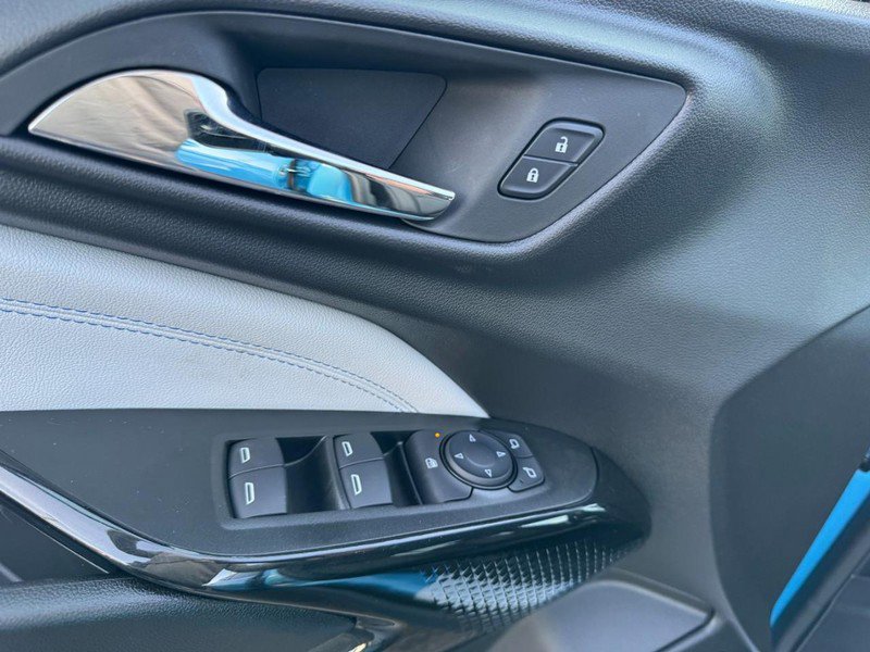 New 2026 Chevrolet Trax LT w/ Driver Confidence Package image 10