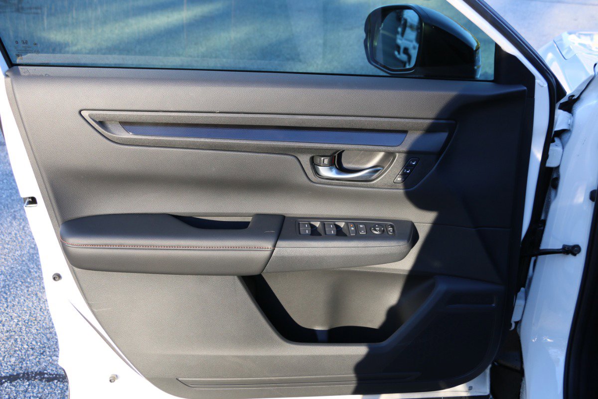 Used 2026 Honda CR-V Sport-L image 16
