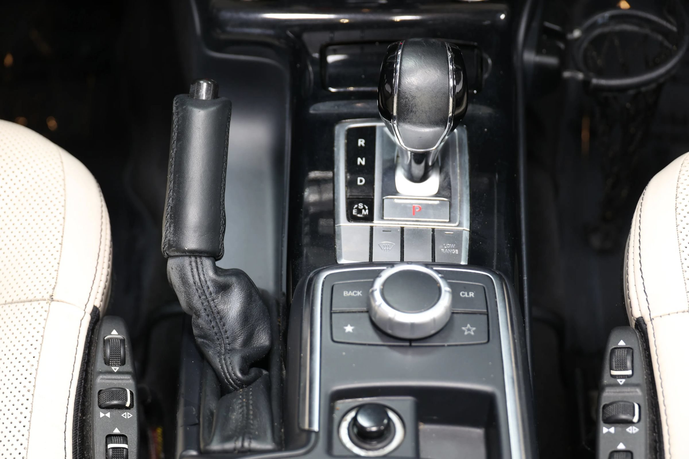 Used 2016 Mercedes-Benz G 550 image 36