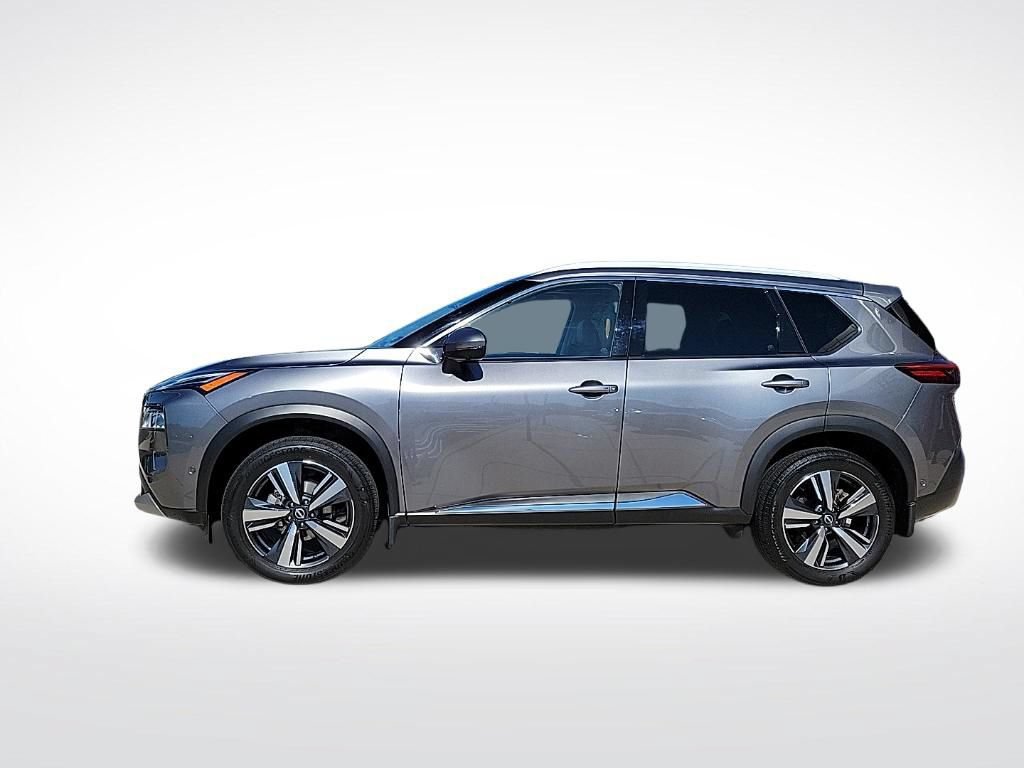 Used 2023 Nissan Rogue Platinum w/ Platinum Premium Package AWD/4WD image 2